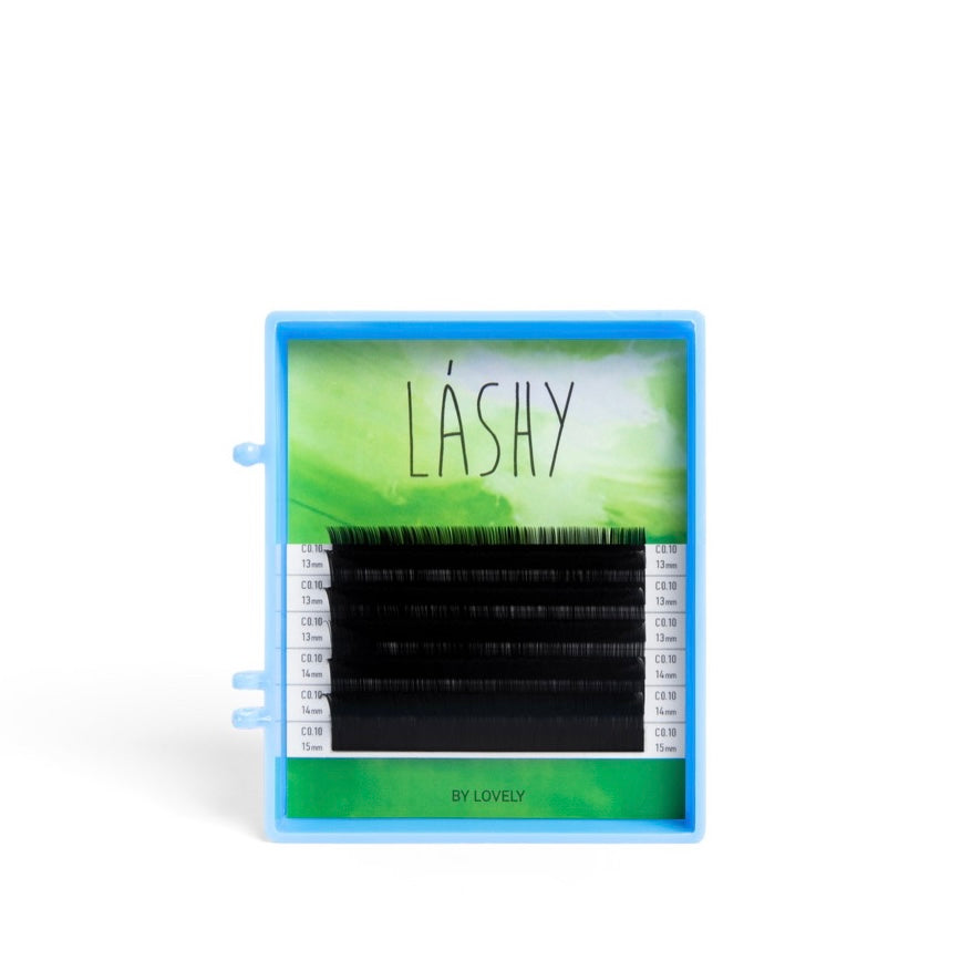 Eyelash packaging with 'Láshy' branding on a white background